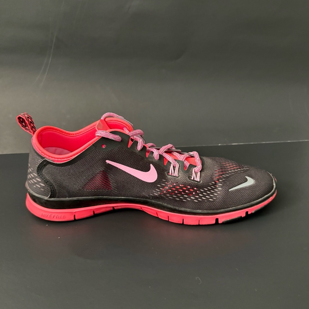 Nike Women's Free 5.0 TR Fit 4 Athletic Shoes - Picture 2 of 10